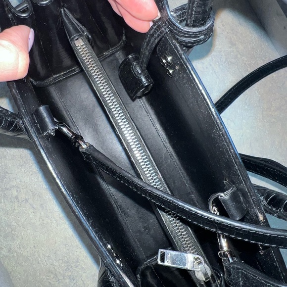 Sac De Jour nano croc-effect leather tote - Picture 3 of 3